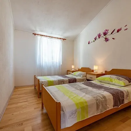 Six-bedroom With Sea View Nl Villa