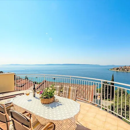 Villa Six-bedroom With Sea View Nl Trogir